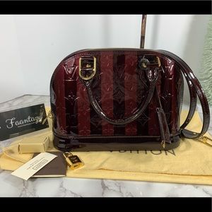 ❤️sold❤️Auth Louis Vuitton Rayures Alma bb